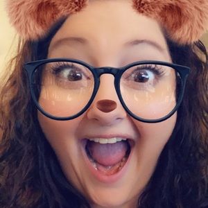 Meet your Posher, Alisa